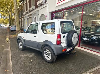 SUZUKI JIMNY