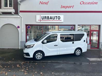 RENAULT TRAFIC FLEX 5 ANTILOPE VAN